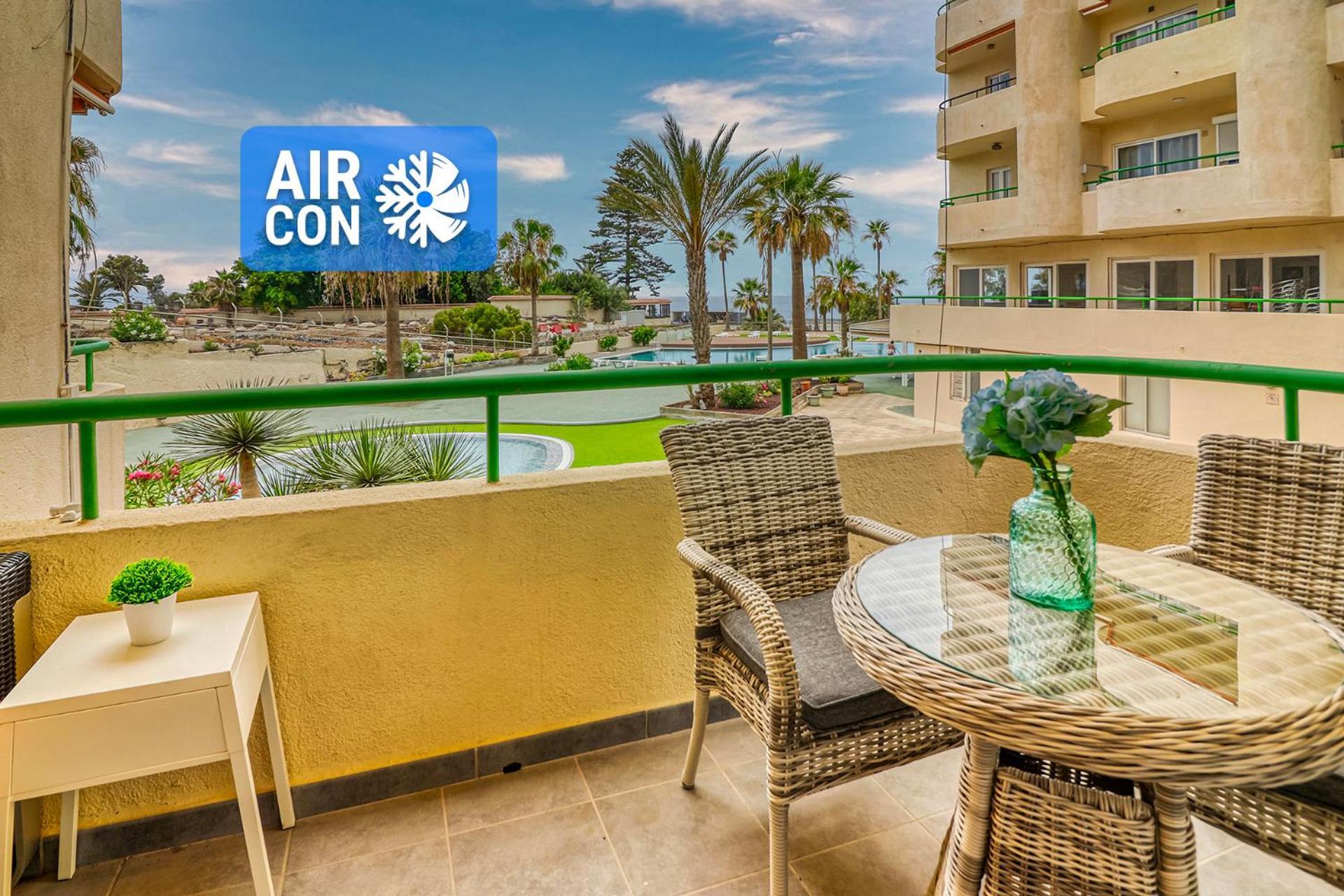 Modern Apartment With An Addictive Terrace View Los Cristianos  Exteriér fotografie